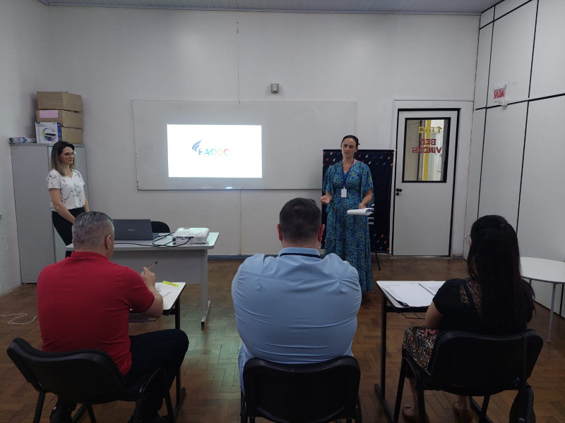 BANCAS EXTAORDINÁRIAS DE TCC FAOSC DOS CURSOS PEDAGOGIA E RECURSOS HUMANOS CONTAM COM A PRESENTAÇA DE PROFESSORES DAS UNIVERSIDADES FEDERAIS E PARTICULARES