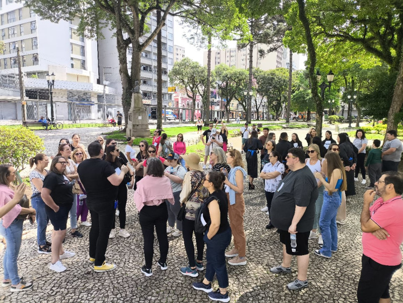 7ª EDIÇÃO DO MOCHILÃO DE ESTUDANTE 2024/2º: DESTINO CURITIBA/PR – VIAGEM ENTRE AMIGOS DEDICADO A COMUNIDADE